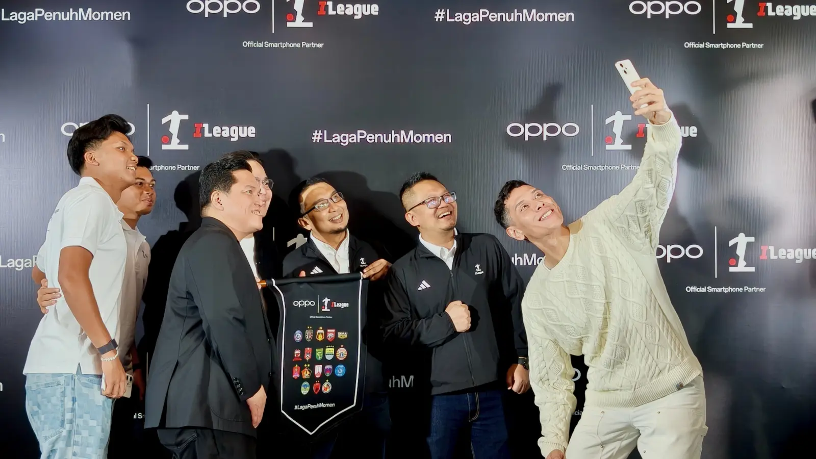 Berita LIGA INDONESIA: OPPO Resmi Jadi Official Smartphone Partner BRI Super League 2025–2027