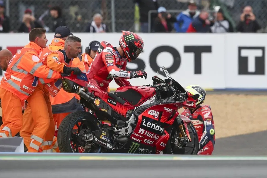 Berita MOTOGP: MotoGP 2025: Bagnaia Desak Ducati Benahi GP25