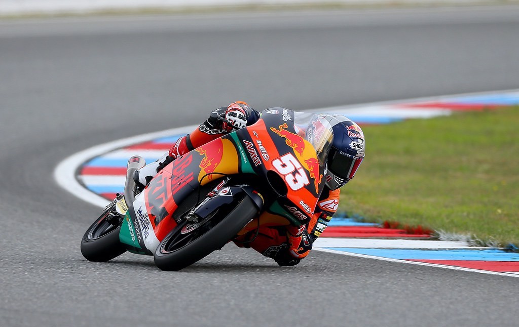 Hasil Moto2 Jerman 2025: Oncu Menang Usai Balapan Red Flag