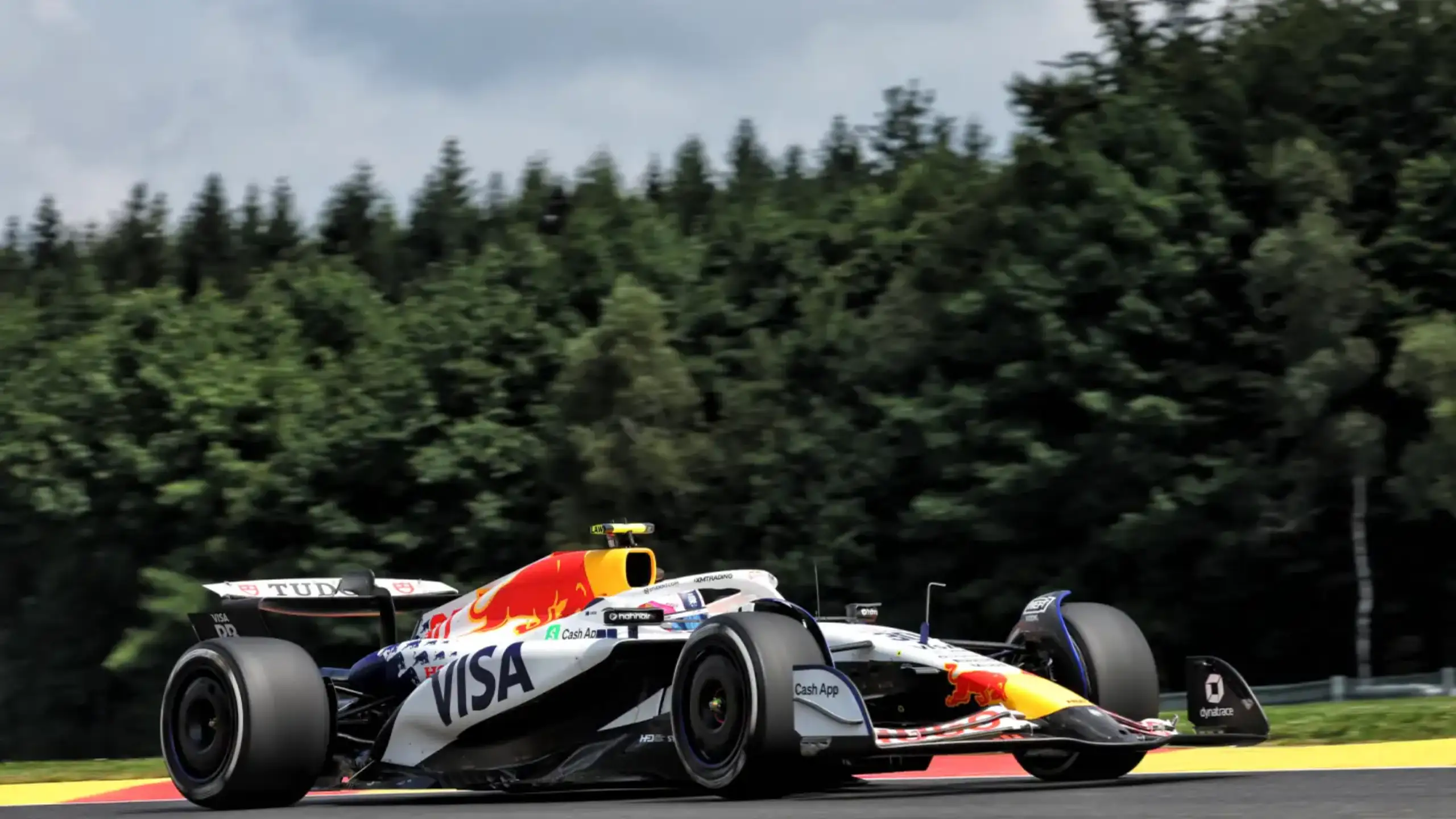 Lawson Frustrasi Gagal ke Top 10 di Sprint Qualifying Spa