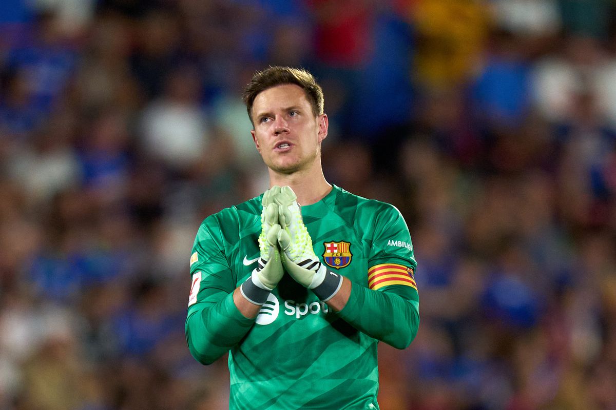 Konflik Ter Stegen dan Barcelona Picu Kritik Legenda Spanyol
