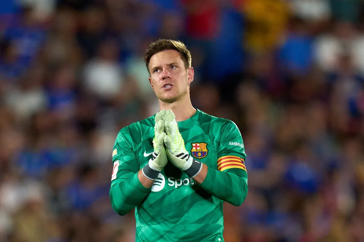 Berita La Liga: Konflik Ter Stegen dan Barcelona Picu Kritik Legenda Spanyol