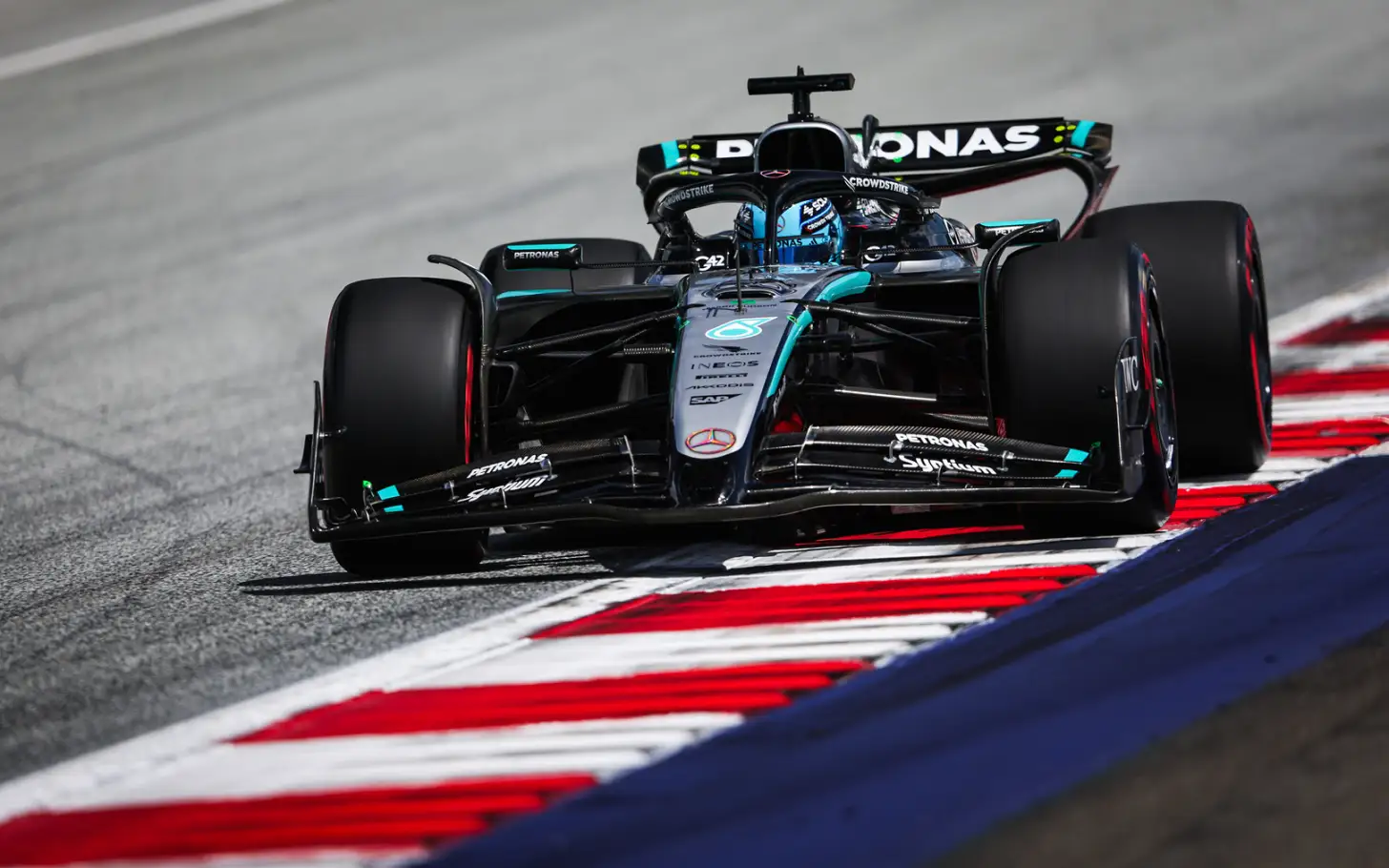 Mercedes Akui Kesalahan Kritis pada W16 di F1 2025