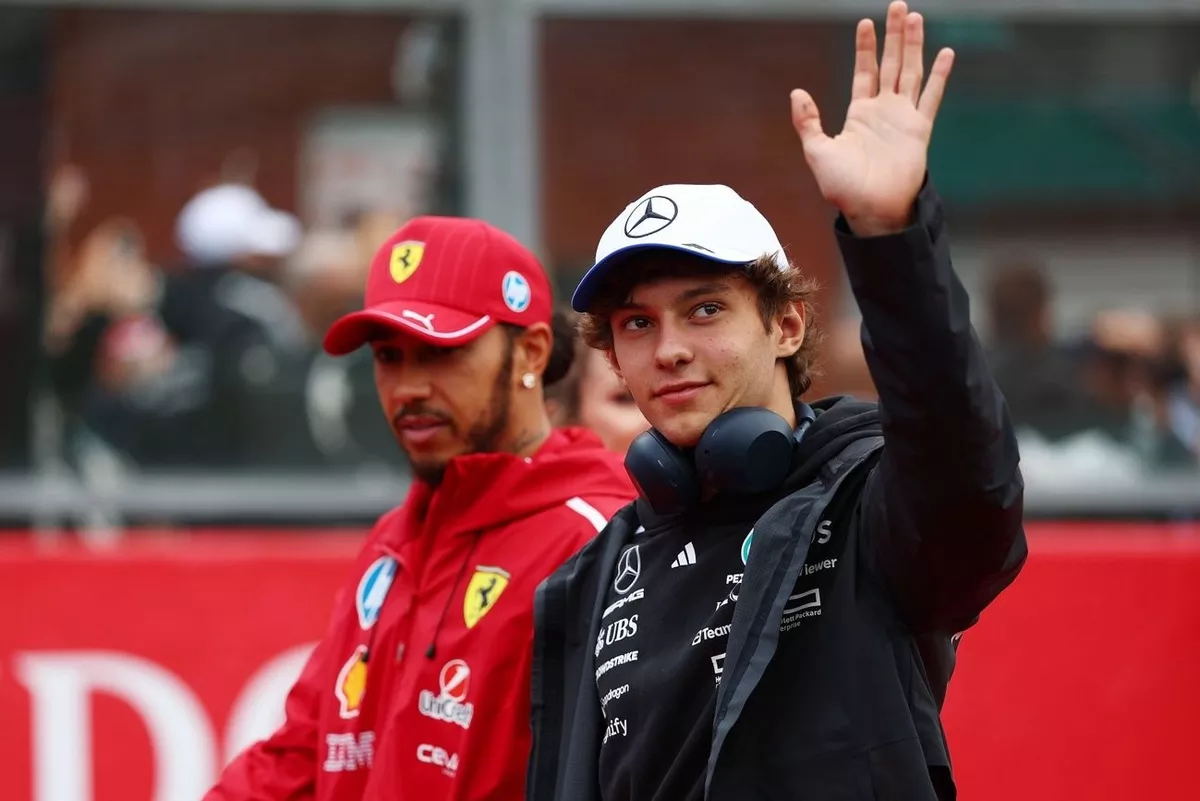 Pergantian Pembalap 2025 Untungkan Mercedes & Hamilton