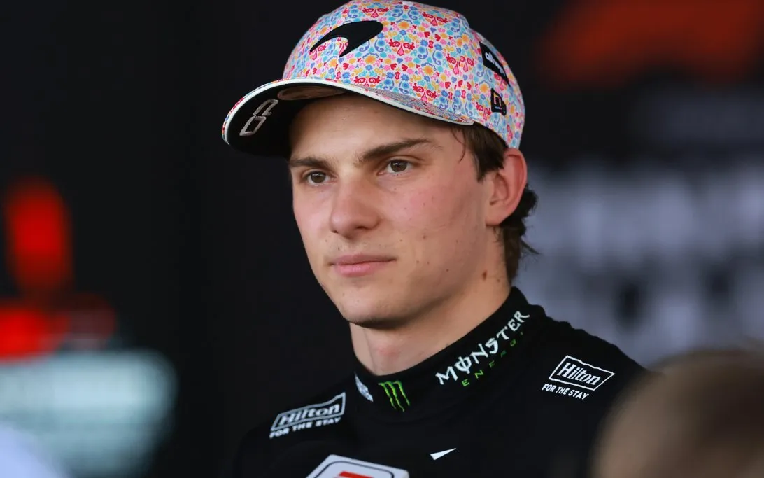 Berita FORMULA 1: Apa yang Sebenarnya Terjadi dengan Oscar Piastri & McLaren di Qatar GP 2025? Ini Penjelasan Lengkapnya!