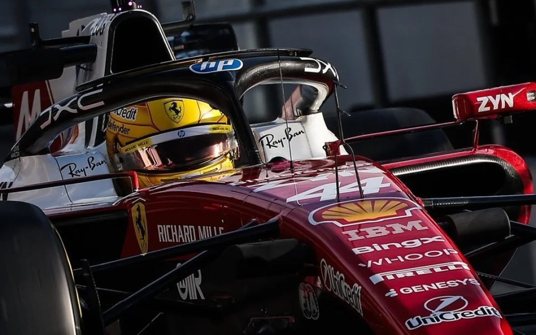 Lewis Hamilton Puji Upaya Ferrari di Tes Barcelona 2026