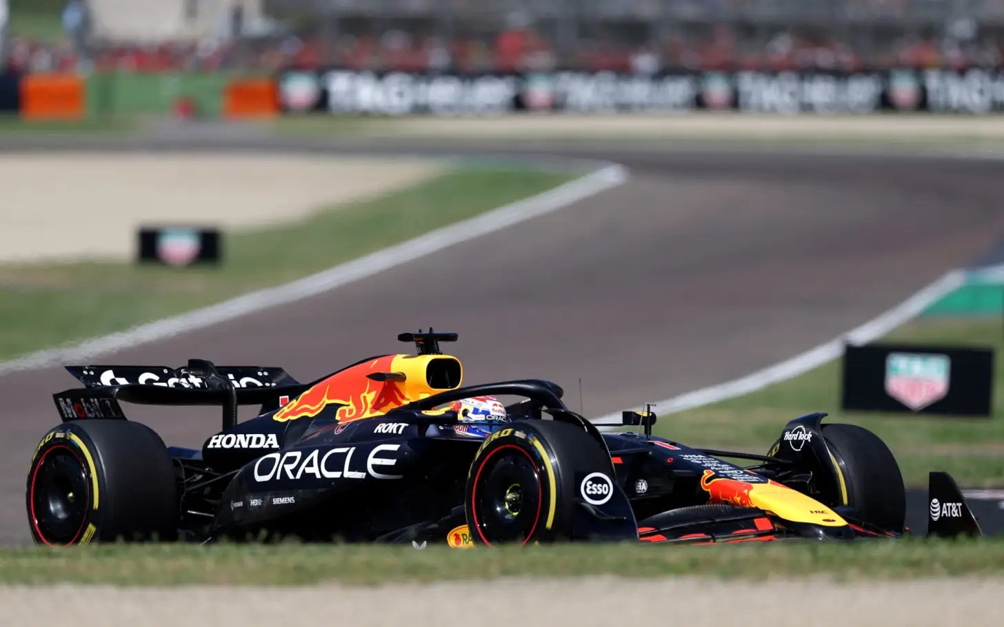 F1 2025: Verstappen Juara Emilia Romagna di Imola!