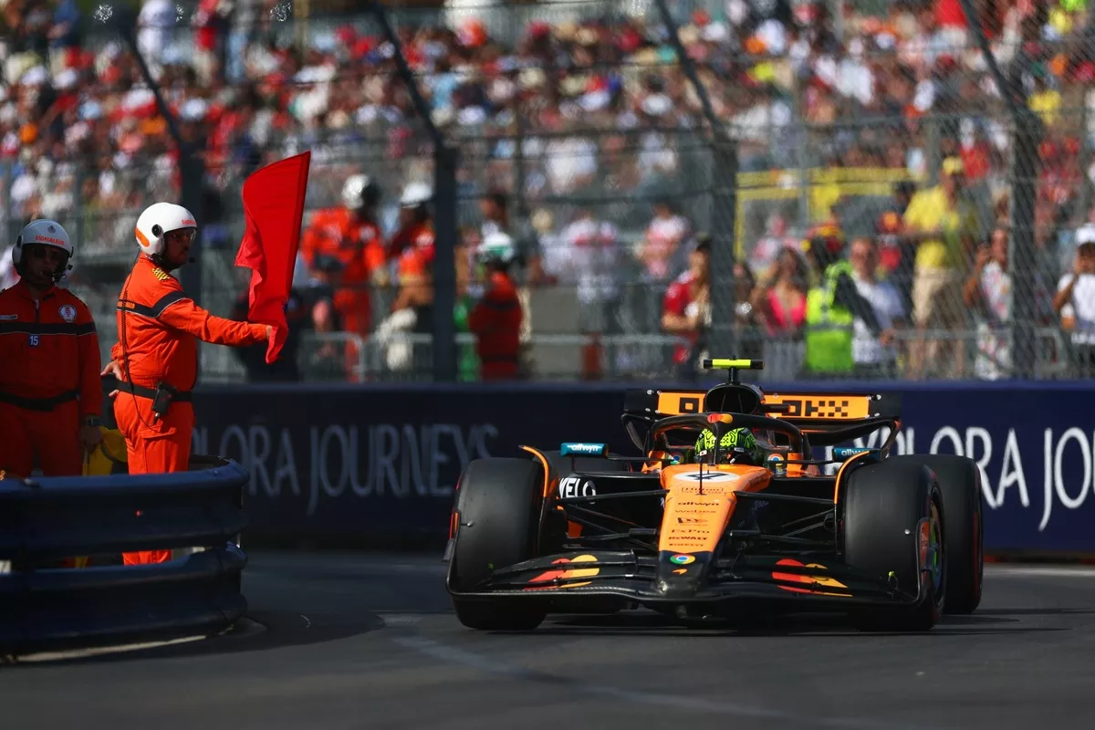 Lando Norris Rebut Pole Monaco GP 2025, Hamilton Terhambat Penalti