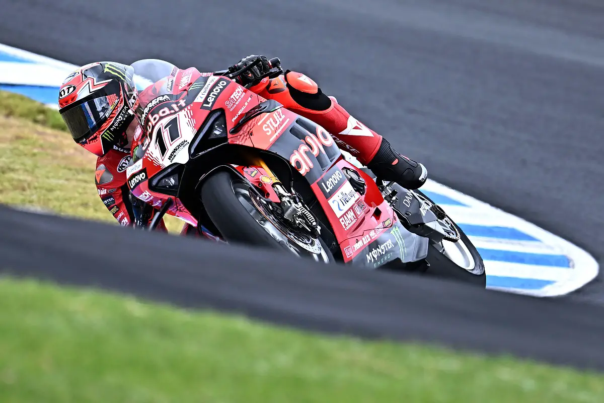 Berita WSBK: Nicolo Bulega Siap Naik Kelas ke MotoGP pada 2027? Ini Jawabannya!