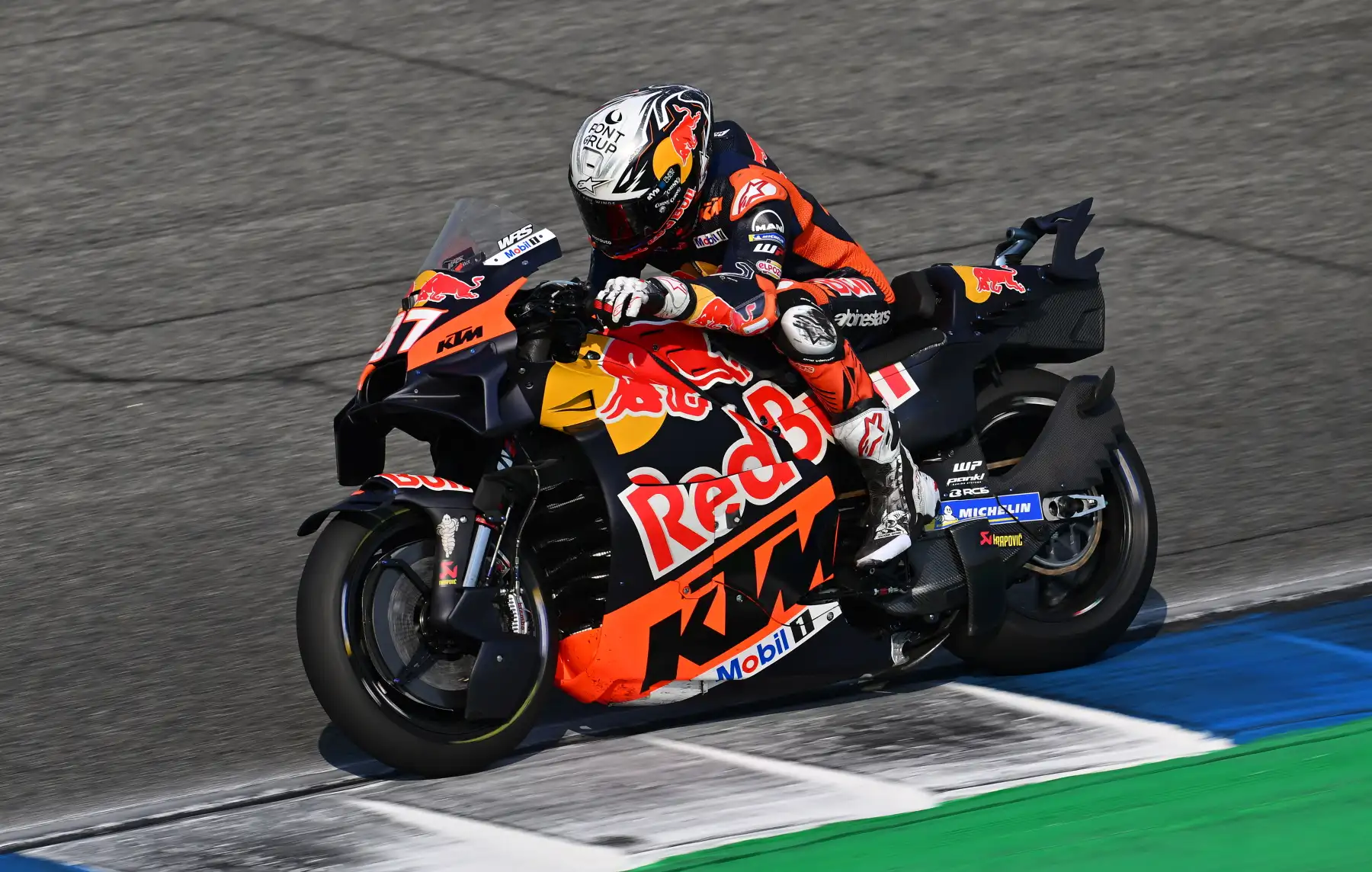 Acosta Tops Q2 Qualifying List for 2025 Malaysian MotoGP